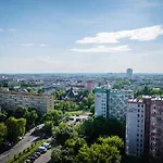 Hanza Tower 14th Floor Cityview, Balcony, Sauna, Pool, Jacuzzi Apartment Szczecin