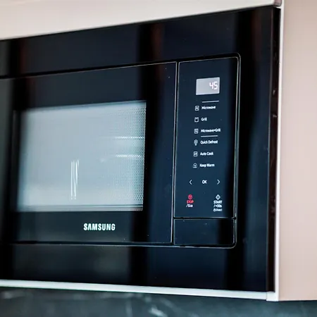 Hanza Tower 14th Floor Cityview, Balcony, Sauna, Pool, Jacuzzi * Stettino