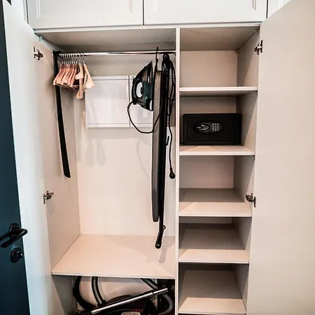 דירה Hanza Tower 14th Floor Cityview, Balcony, Sauna, Pool, Jacuzzi