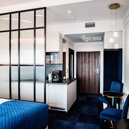 Hanza Tower 14th Floor Cityview, Balcony, Sauna, Pool, Jacuzzi