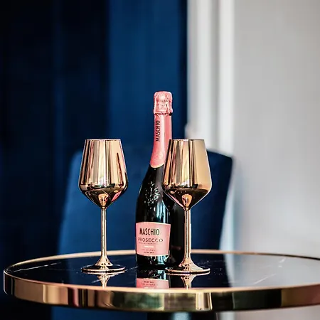 דירה Hanza Tower 14th Floor Cityview, Balcony, Sauna, Pool, Jacuzzi