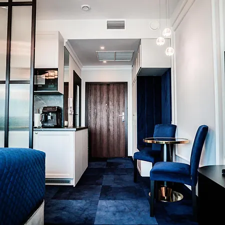 Apartment Hanza Tower 14th Floor Cityview, Balcony, Sauna, Pool, Jacuzzi *