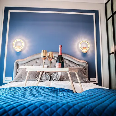 Hanza Tower 14th Floor Cityview, Balcony, Sauna, Pool, Jacuzzi