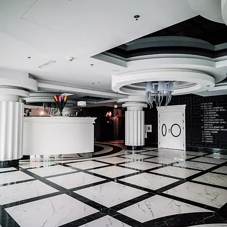 דירה Hanza Tower 14th Floor Cityview, Balcony, Sauna, Pool, Jacuzzi *