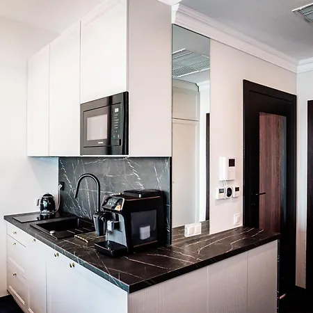 Hanza Tower 14th Floor Cityview, Balcony, Sauna, Pool, Jacuzzi דירה שצ'צ'ין