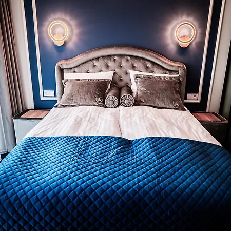 Hanza Tower 14th Floor Cityview, Balcony, Sauna, Pool, Jacuzzi דירה שצ'צ'ין