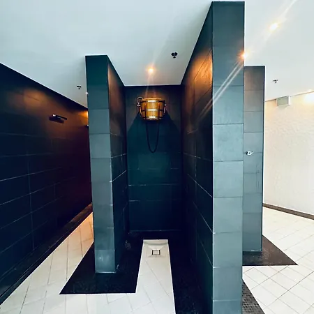 Hanza Tower 14th Floor Cityview, Balcony, Sauna, Pool, Jacuzzi דירה שצ'צ'ין