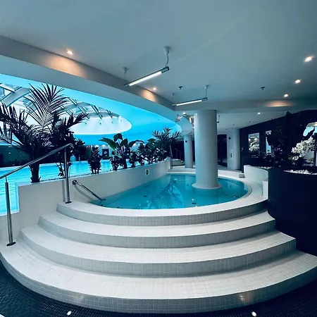 Apartment Hanza Tower 14th Floor Cityview, Balcony, Sauna, Pool, Jacuzzi *