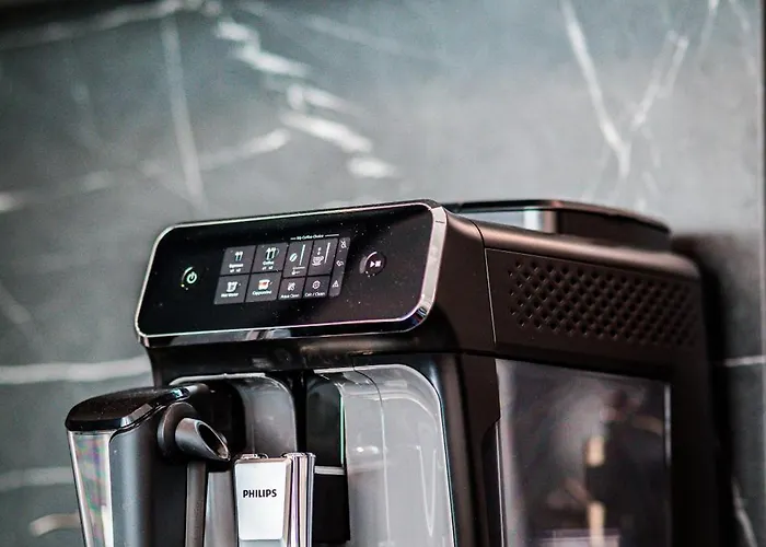 Apartman Hanza Tower 14th Floor Cityview, Balcony, Sauna, Pool, Jacuzzi