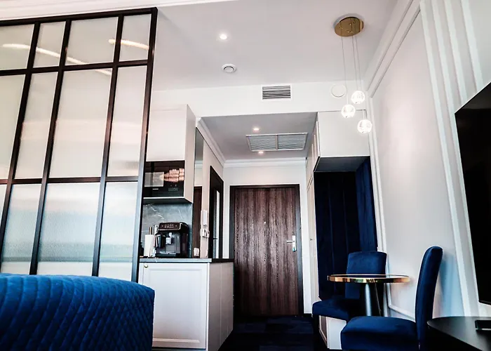 Hanza Tower 14th Floor Cityview, Balcony, Sauna, Pool, Jacuzzi Щецин