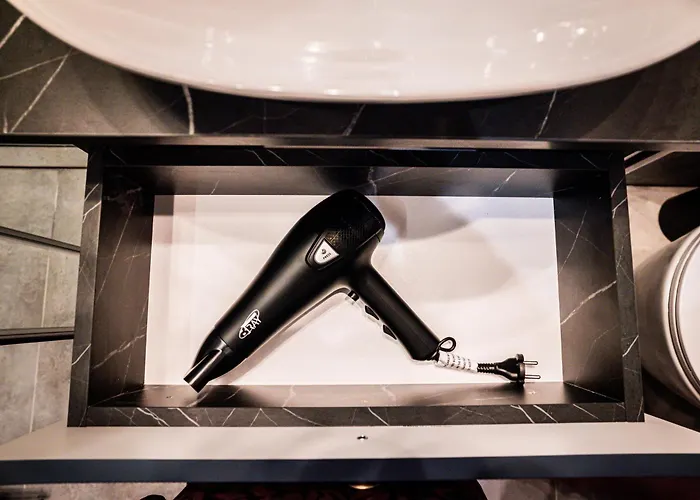 Hanza Tower 14th Floor Cityview, Balcony, Sauna, Pool, Jacuzzi