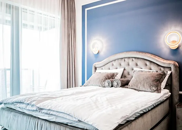 Hanza Tower 14th Floor Cityview, Balcony, Sauna, Pool, Jacuzzi Апартаменти *