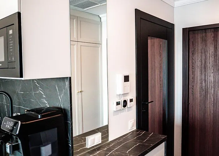 Hanza Tower 14th Floor Cityview, Balcony, Sauna, Pool, Jacuzzi Apartman *