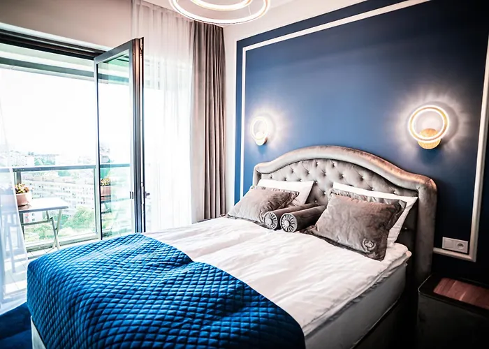 Hanza Tower 14th Floor Cityview, Balcony, Sauna, Pool, Jacuzzi Apartman *