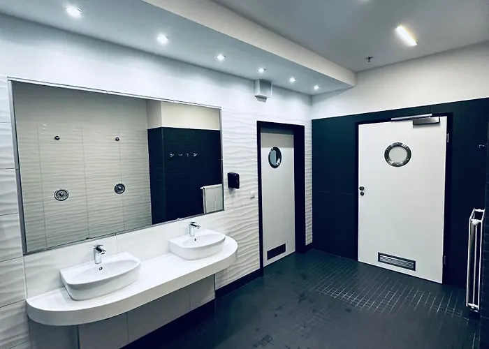 Apartman Hanza Tower 14th Floor Cityview, Balcony, Sauna, Pool, Jacuzzi Szczecin