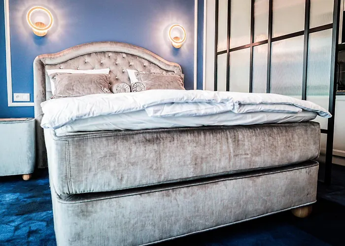 Hanza Tower 14th Floor Cityview, Balcony, Sauna, Pool, Jacuzzi * Szczecin