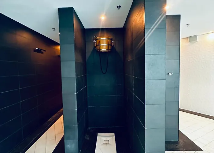 Hanza Tower 14th Floor Cityview, Balcony, Sauna, Pool, Jacuzzi Apartman Szczecin