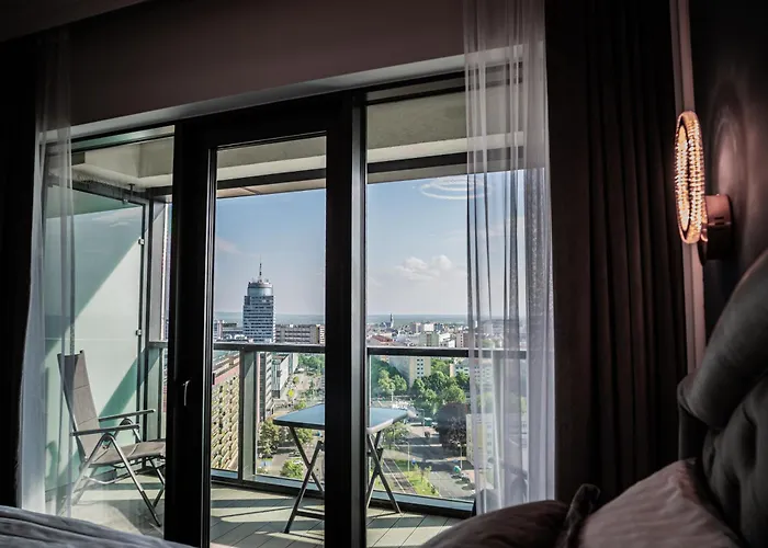 Apartman Hanza Tower 14th Floor Cityview, Balcony, Sauna, Pool, Jacuzzi *